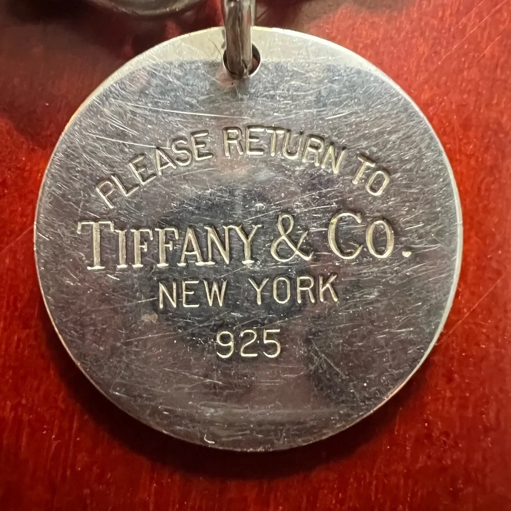 Tiffany &Co. Sterling silver chain linked bracelet. - Picture 3 of 10